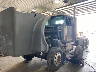 truck repair in Milaca MN